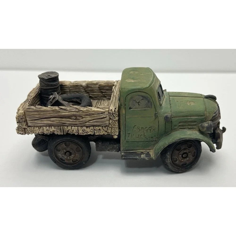 Vintage Custom Weathered Dodge Pickup Truck Model Junkyard Diorama Accessory